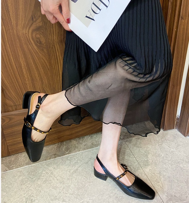 France style retro low cingulate autumn thick metal shoes