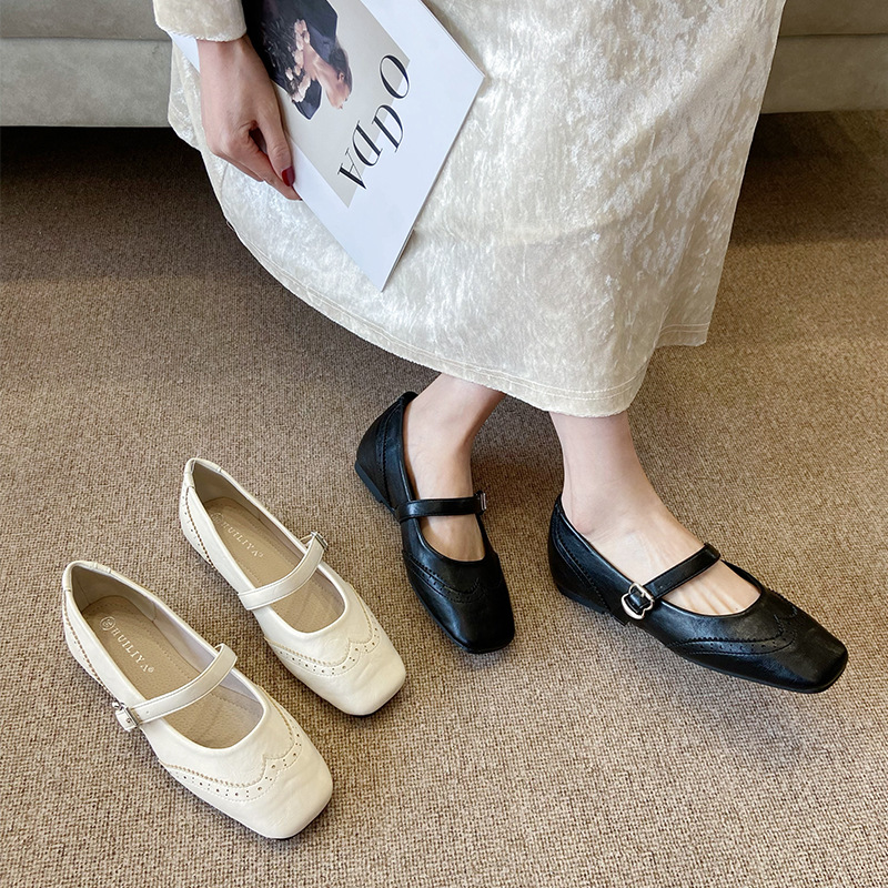 Retro France style square head flat shoes for women