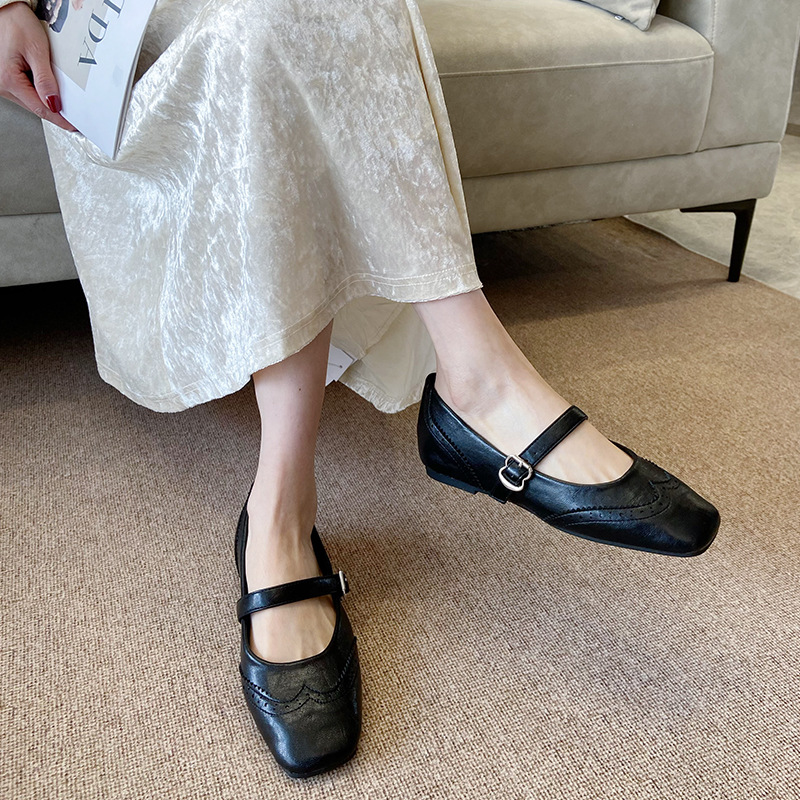 Retro France style square head flat shoes for women