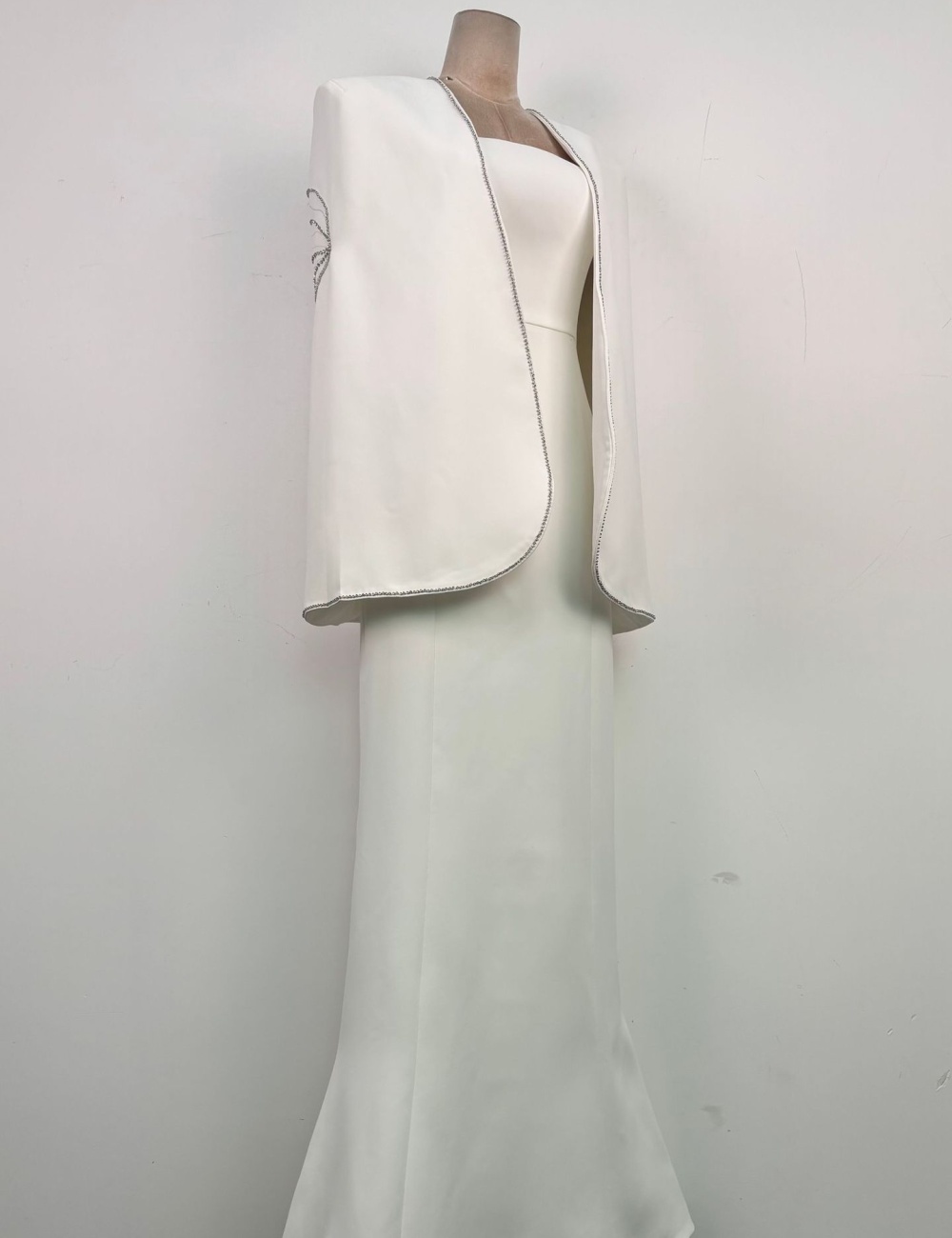 Niche beading dress wrapped chest temperament cloak