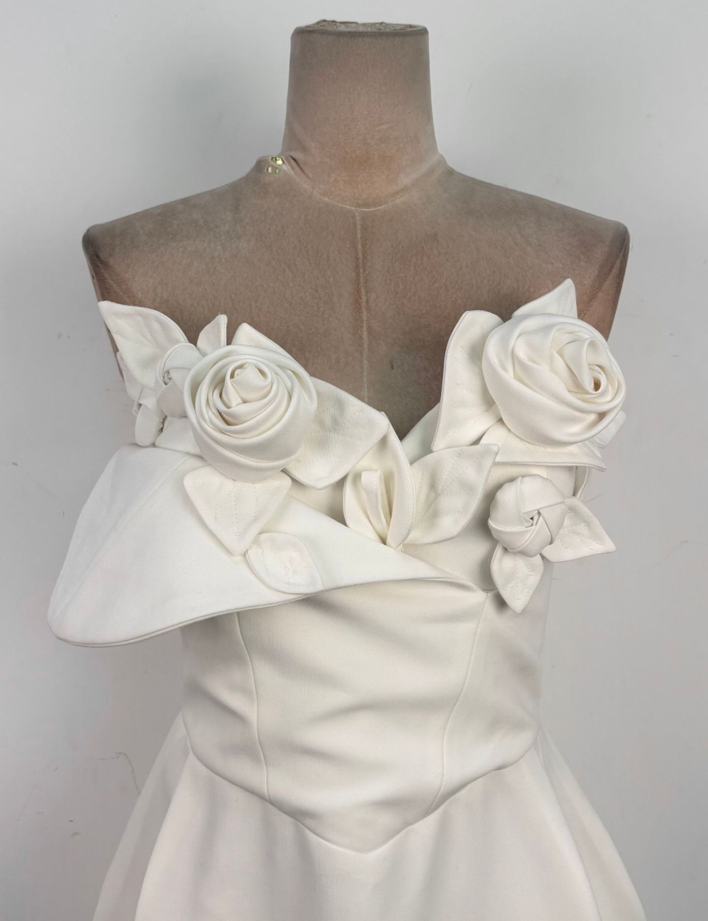 White niche long dress temperament elegant dress