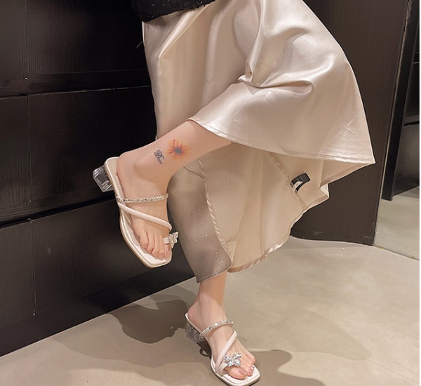 Crystal bow spring fashion temperament slippers for women