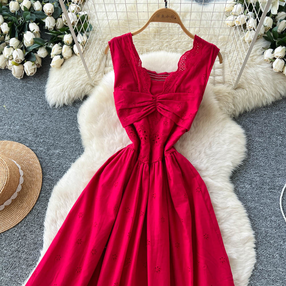 Hollow sleeveless A-line enticement dress for women