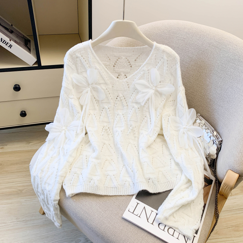 Long sleeve sweet spring flowers sweater for women