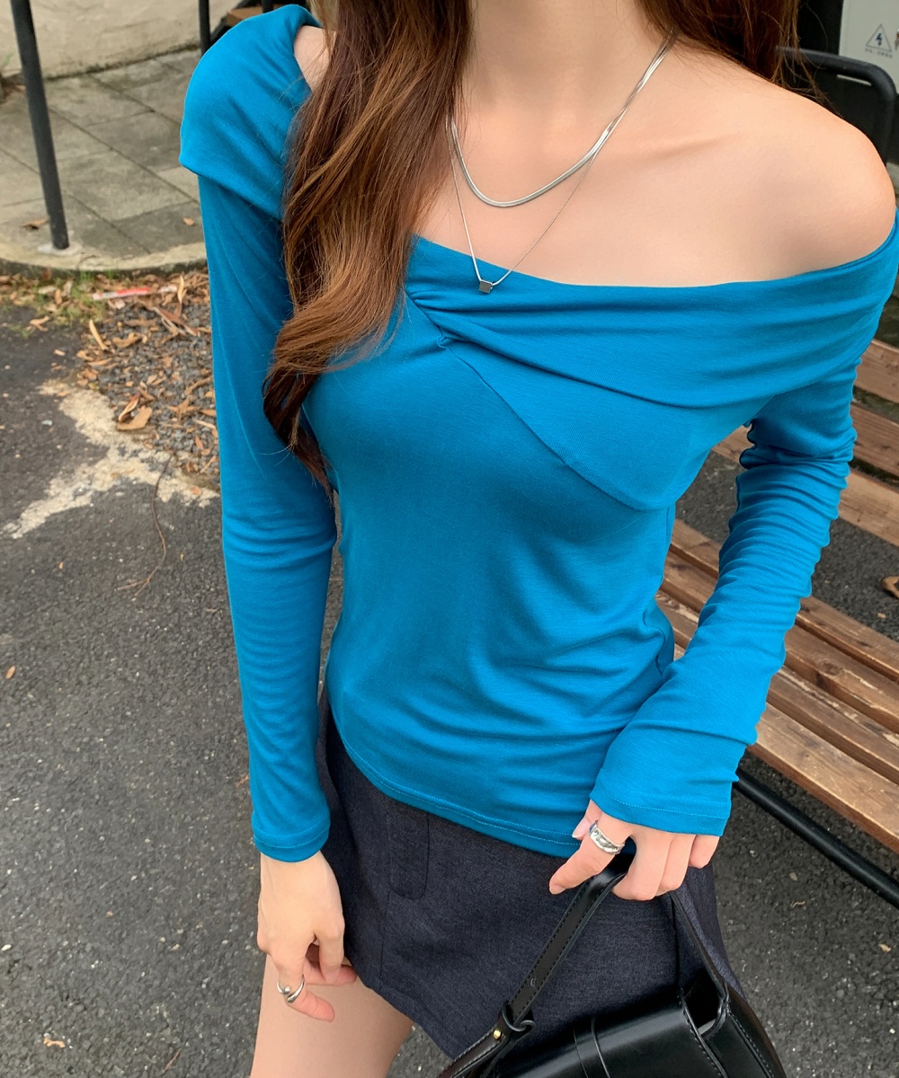 Slim spring T-shirt sloping shoulder bottoming shirt