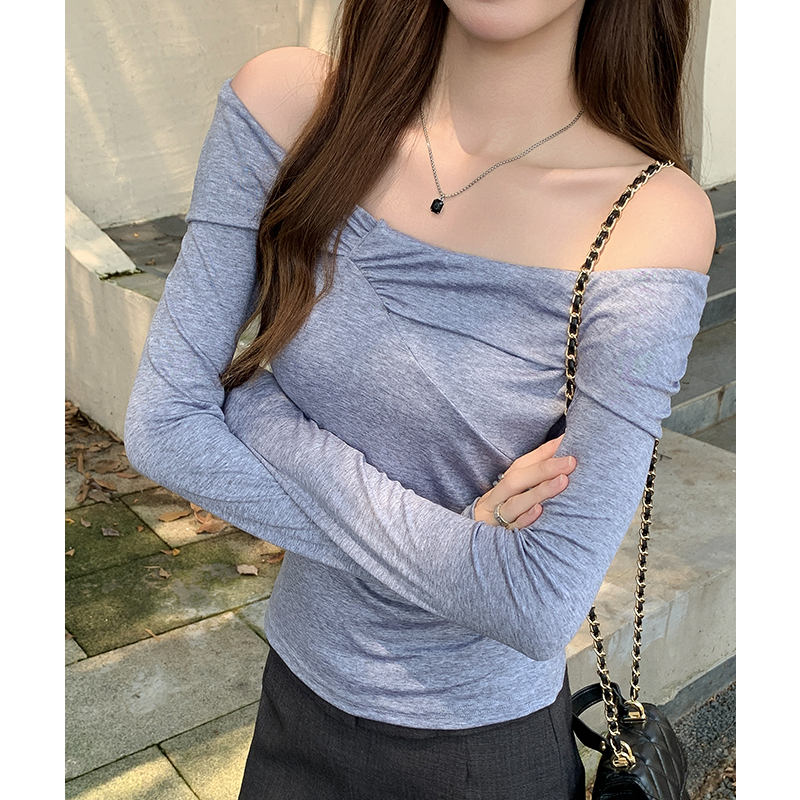 Slim spring T-shirt sloping shoulder bottoming shirt