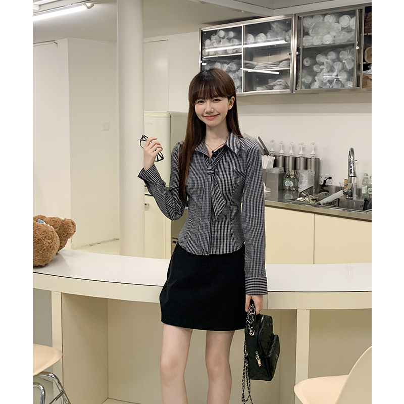 Plaid college style long sleeve black collar spring shirt