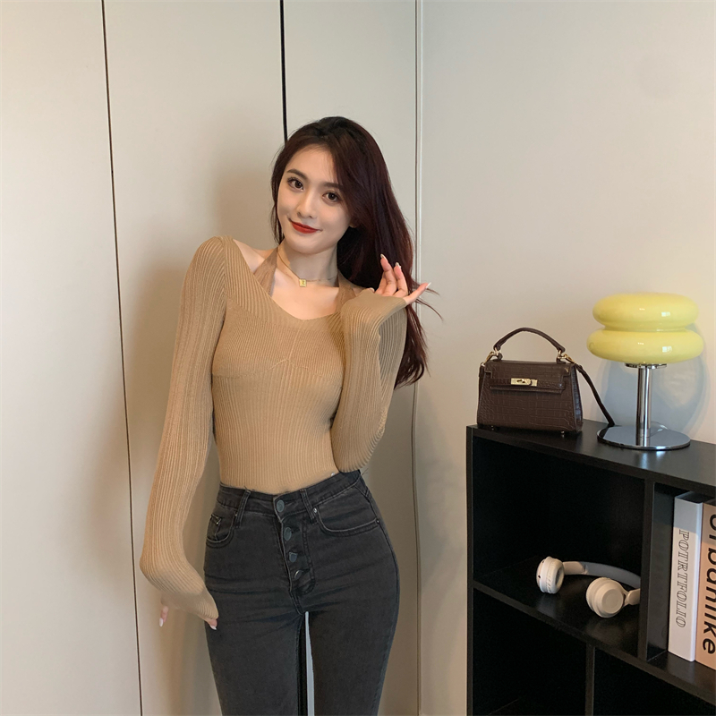 Clavicle frenum tops long sleeve halter sweater for women