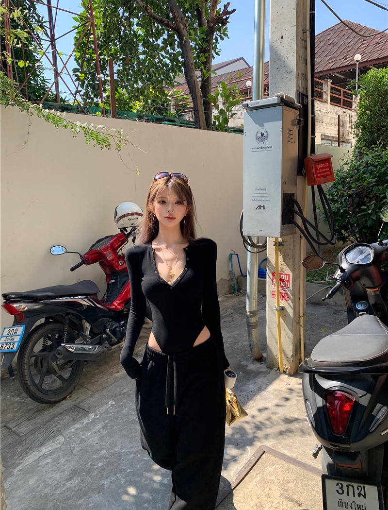 Inside the ride bottoming shirt leotard a set for women