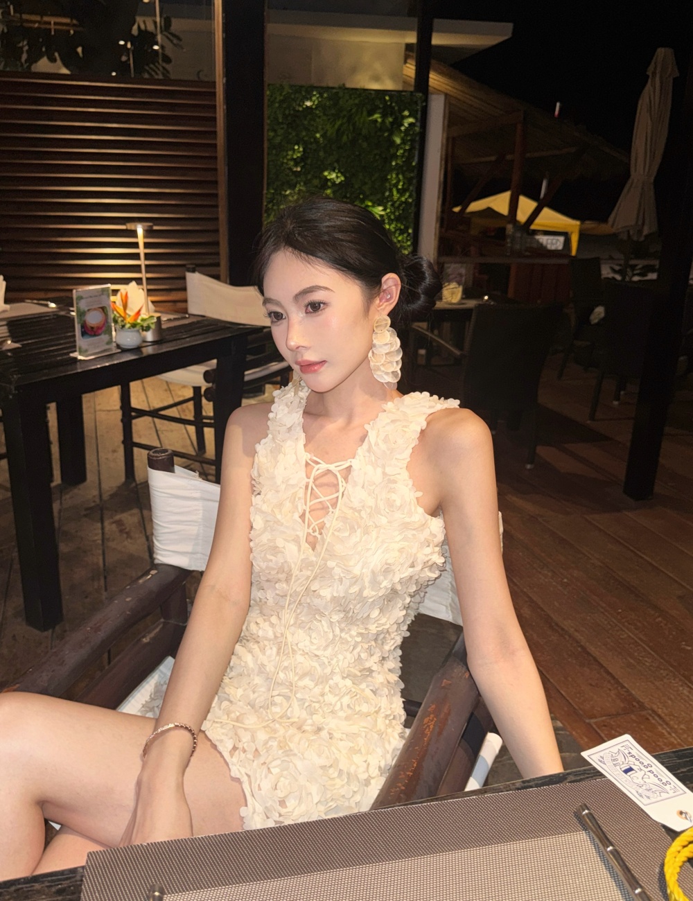 Sexy V-neck colors fashion stereoscopic package hip dress