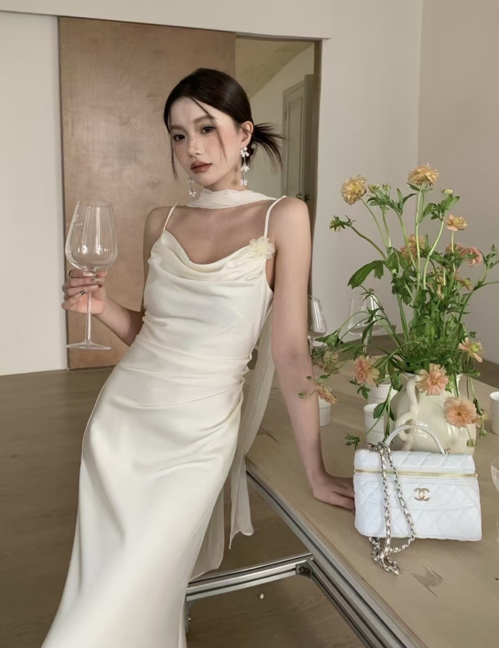 Package hip pinched waist dress sling folds long dress