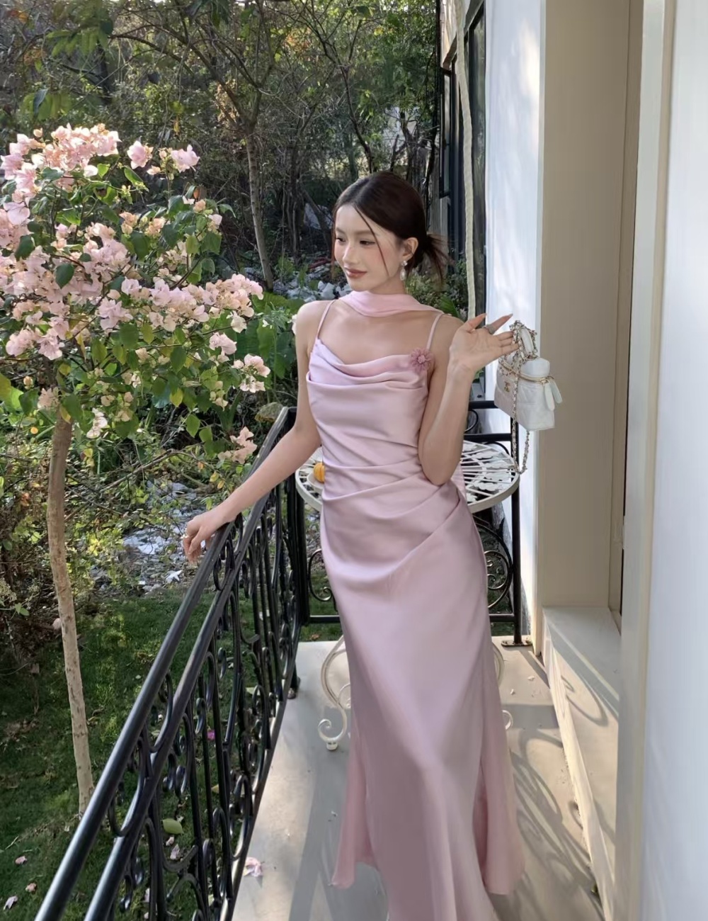 Package hip pinched waist dress sling folds long dress