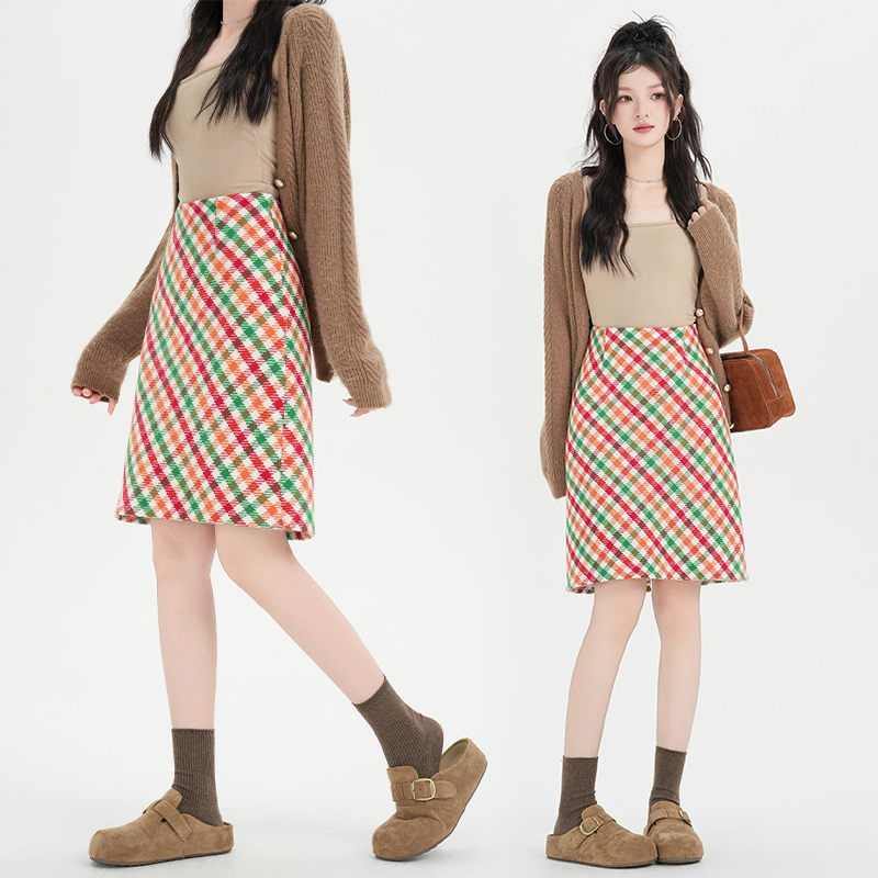 Korean style woolen short skirt rainbow skirt for women