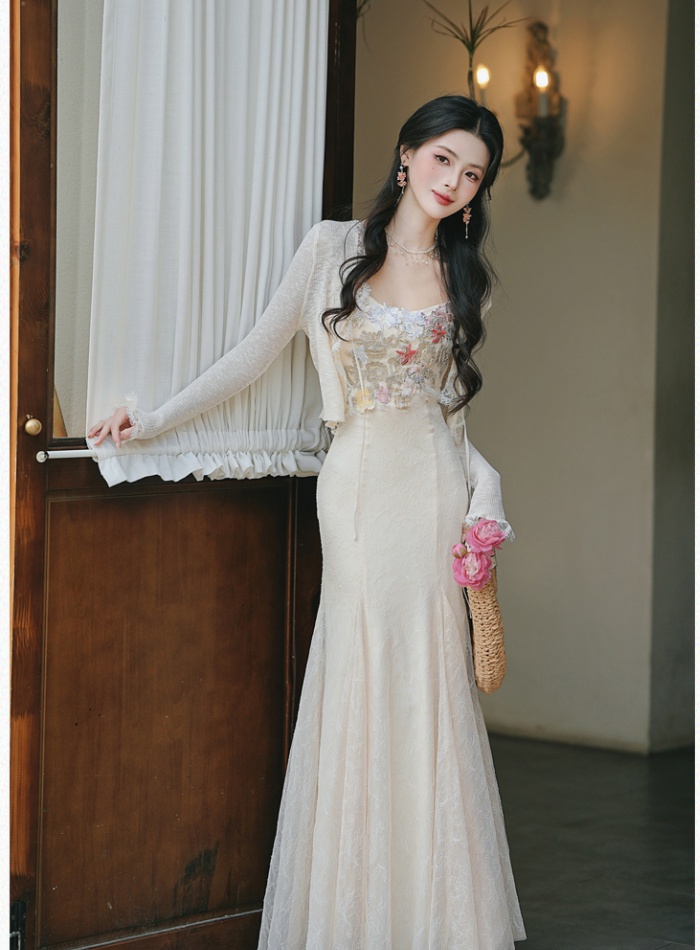 Vacation embroidery strap dress lace cardigan a set