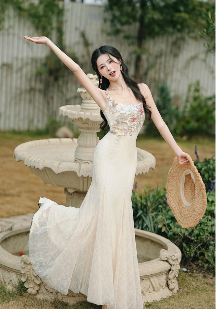 Vacation embroidery strap dress lace cardigan a set