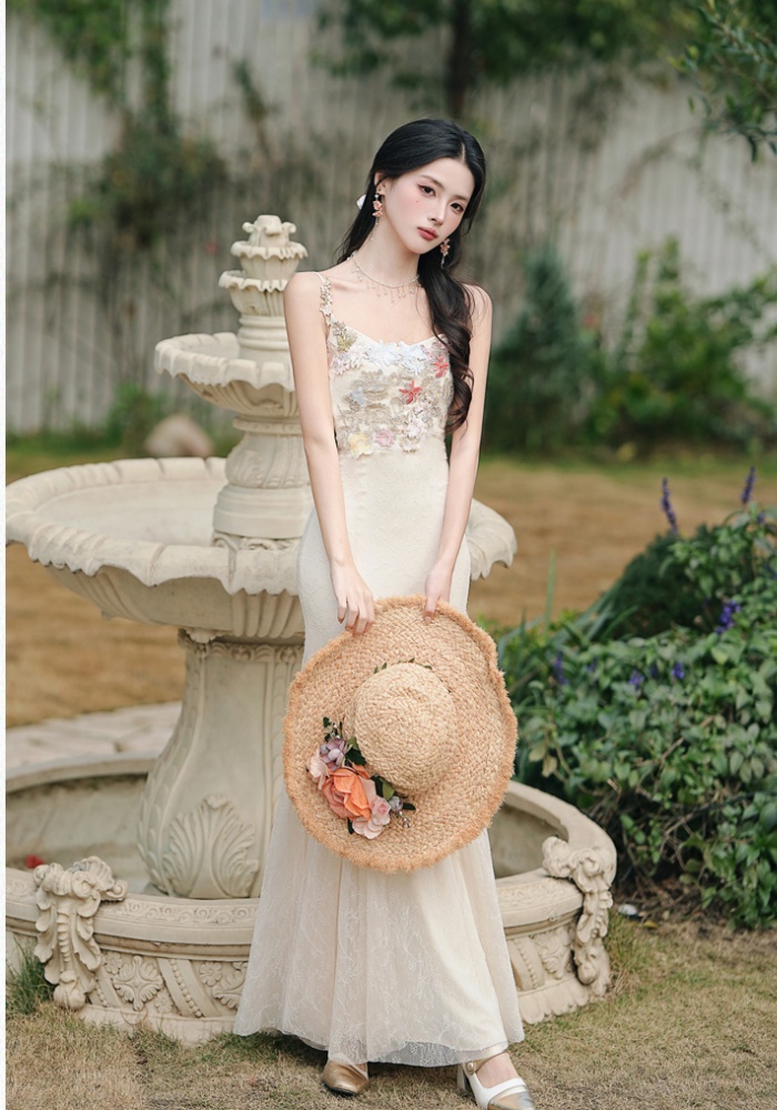 Vacation embroidery strap dress lace cardigan a set