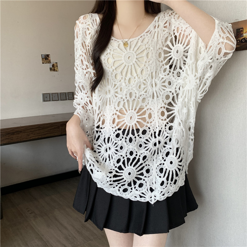Bohemian style crochet bat sleeve sunscreen smock