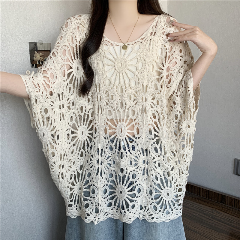Bohemian style crochet bat sleeve sunscreen smock