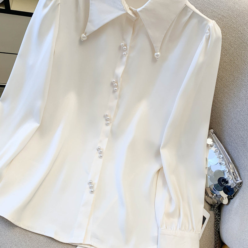Spring Casual pearl buckle shirt for women