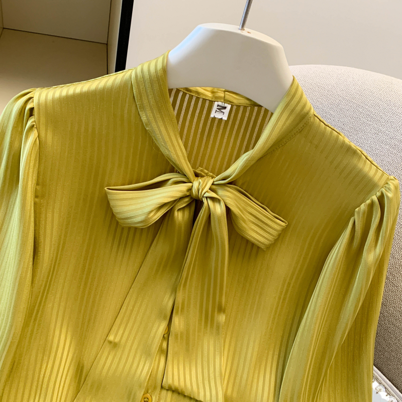 Satin green shirt niche bow tops for women
