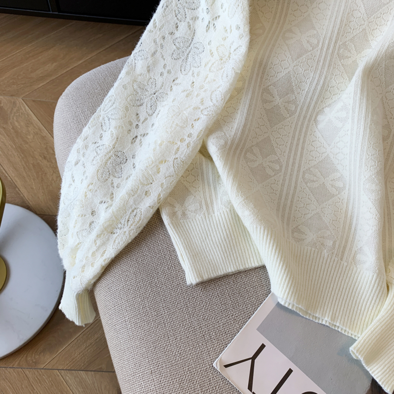 Lace sleeves wood ear splice sweater for women