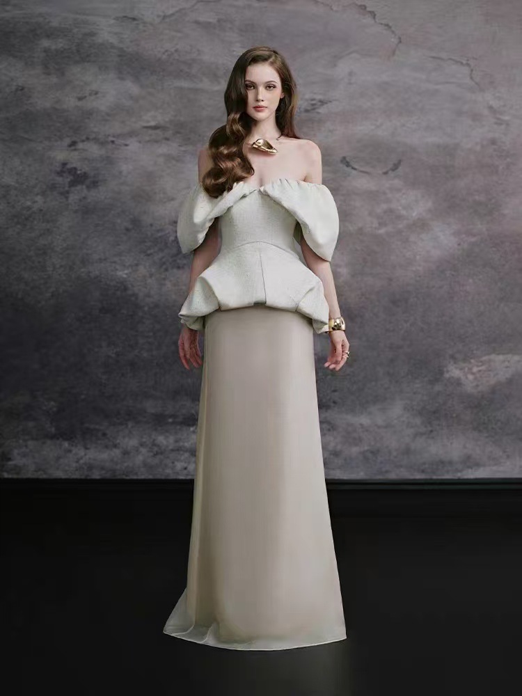 Temperament bud sleeve tops niche skirt a set