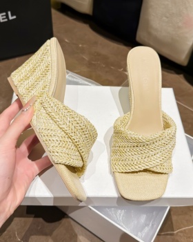 Square head sandy beach summer slipsole vacation weave slippers