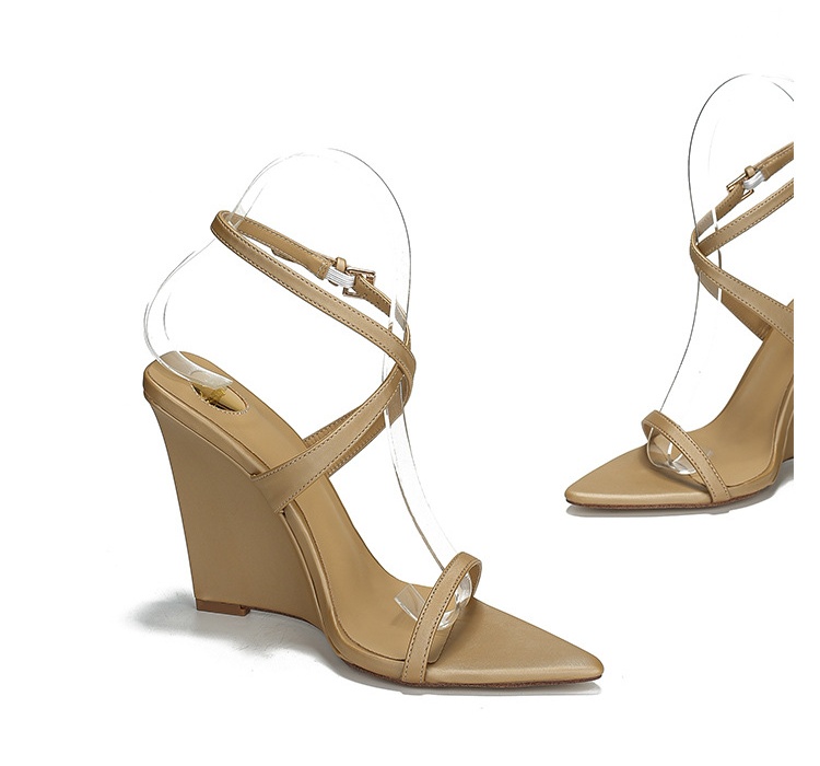 European style cingulate slipsole niche sandals