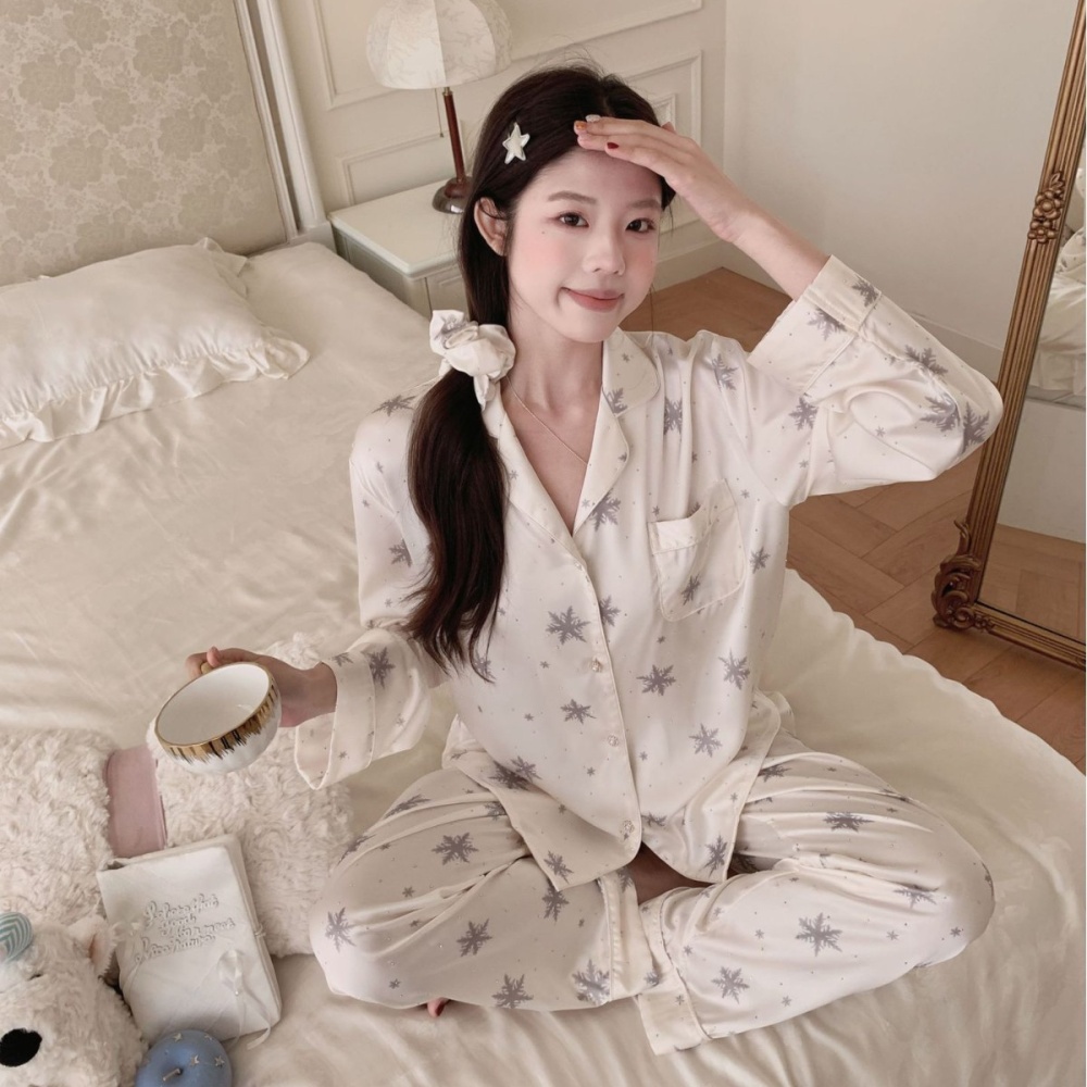 Spring long sleeve long pants snowflake pajamas a set