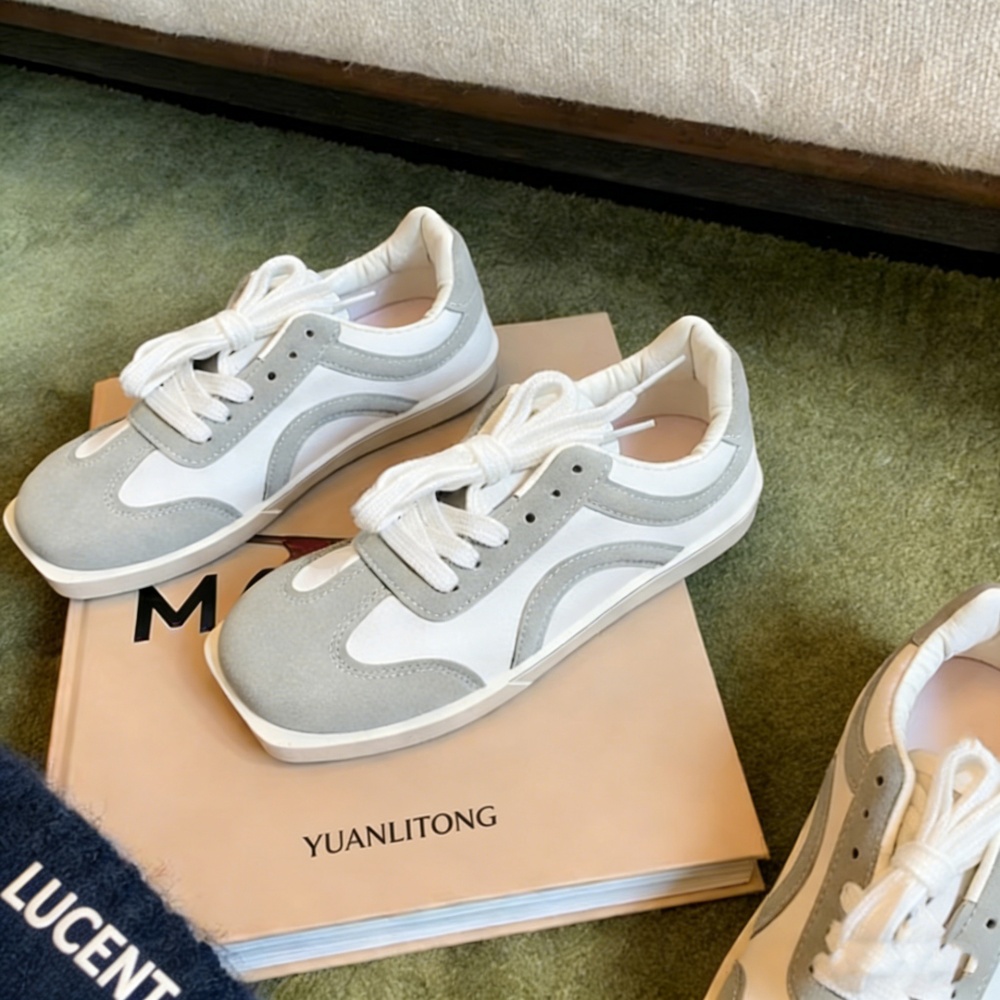 Retro wears outside spring Sports shoes for women