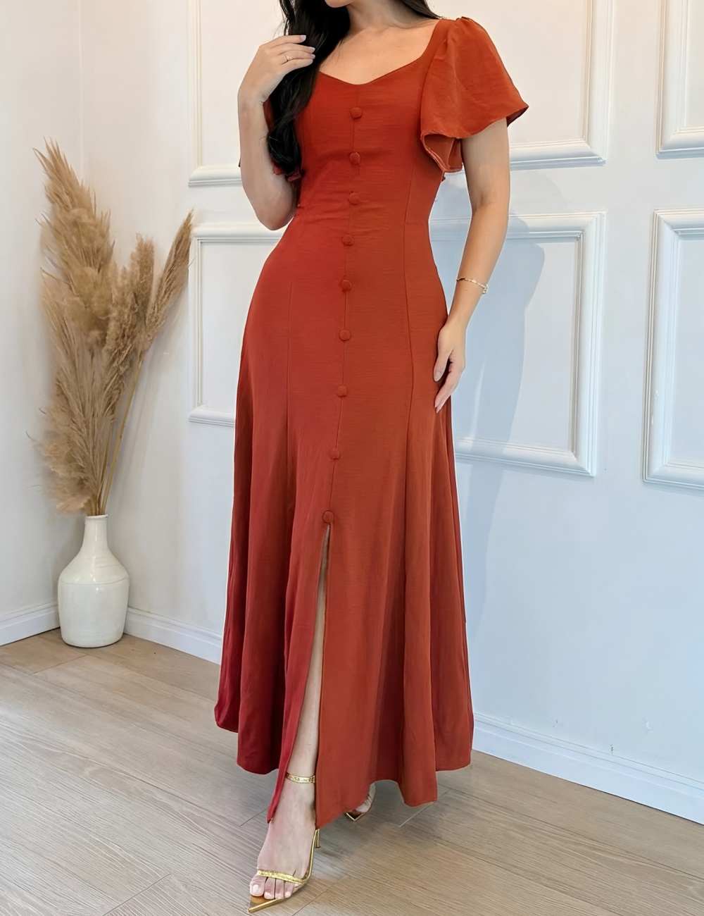 Casual pinched waist European style buckle dress for women