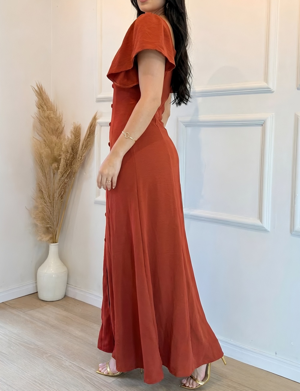 Casual pinched waist European style buckle dress for women