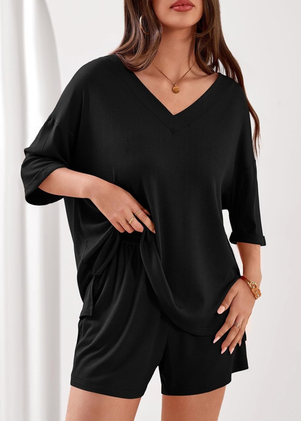 V-neck tops European style shorts 2pcs set for women