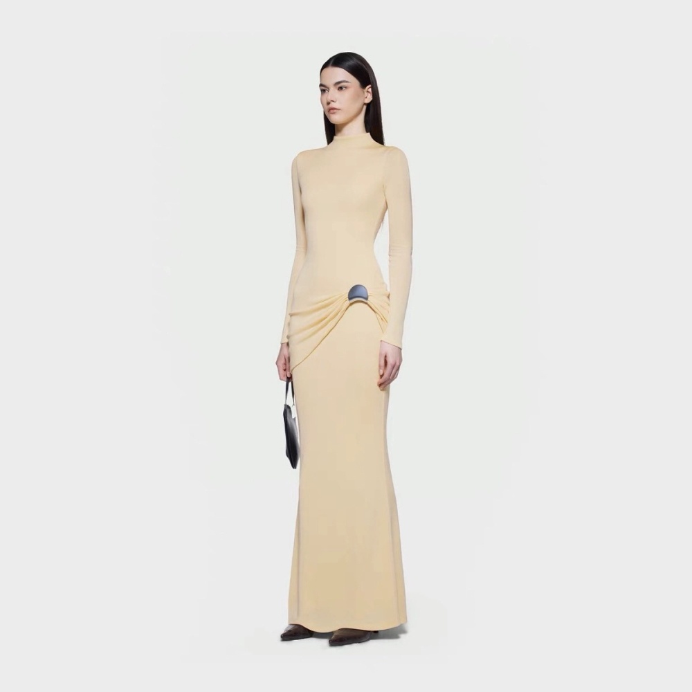 Long sleeve mermaid mopping niche pure chouzhe dress