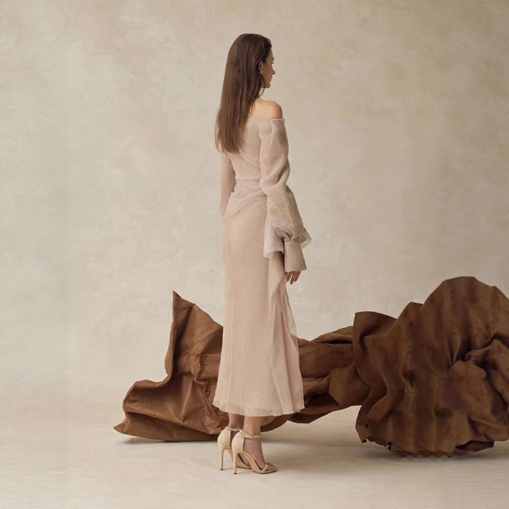 Ladies pinched waist long dress fold niche dress