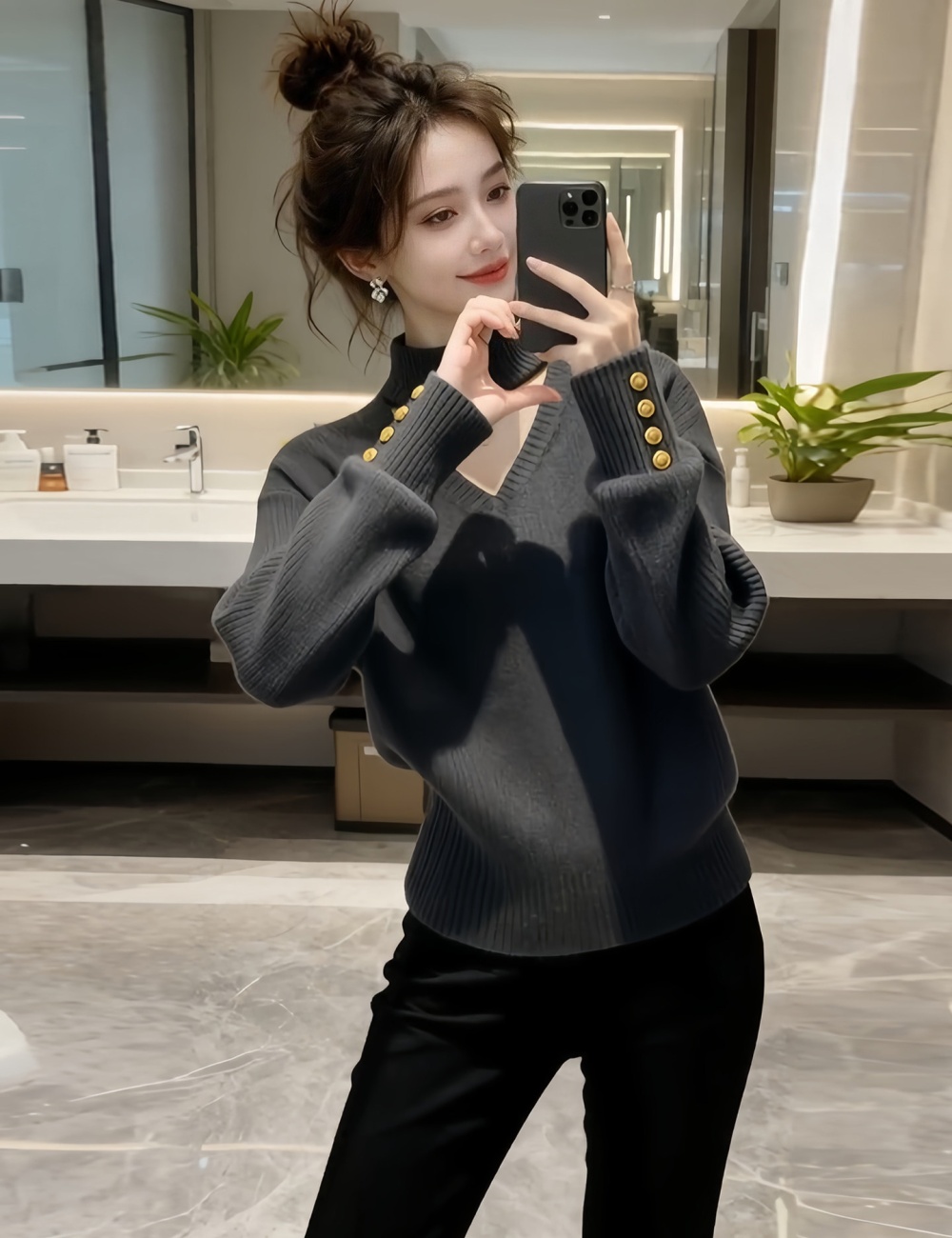 V-neck Korean style sweater pinched waist tops for women