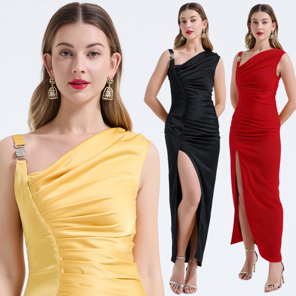 Spring and summer satin conjoined fold clipping dress