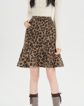 Lambs wool skirt package hip short skirt for women