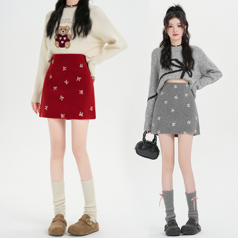 Slim embroidery short skirt red skirt