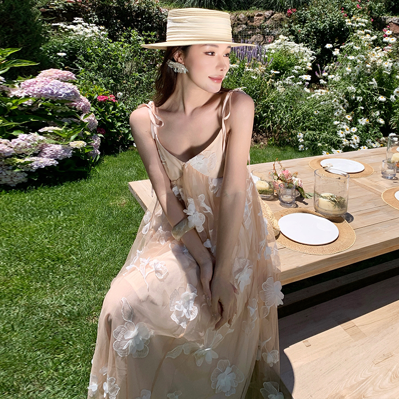 Embroidery vacation long dress champagne lady dress