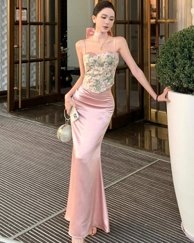 Package hip halter tops floral long skirt a set