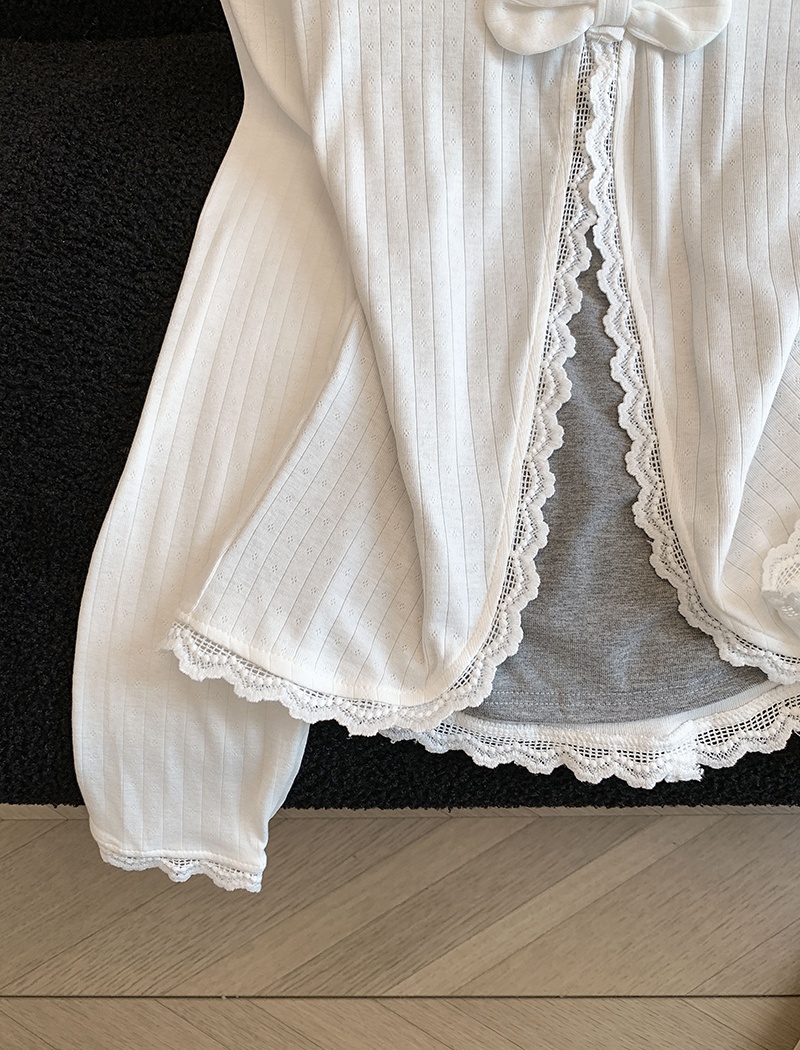 Refreshing lace V-neck long sleeve bow T-shirt for women