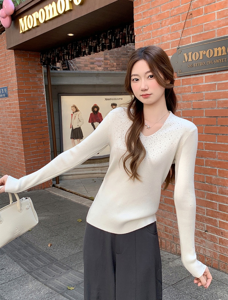 Bottoming slim sweater rhinestone inside the ride tops