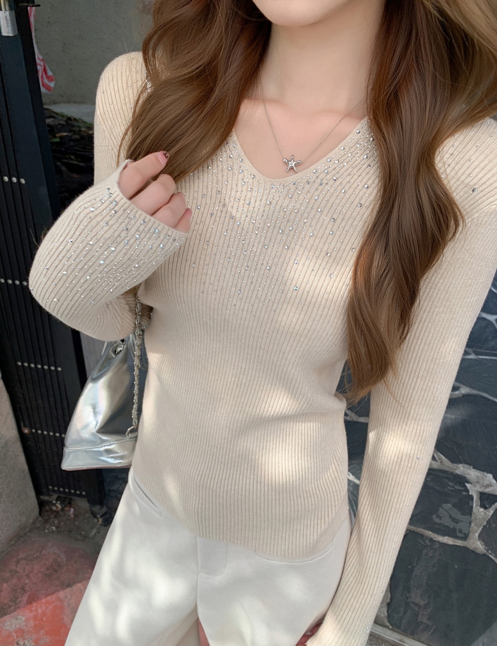Bottoming slim sweater rhinestone inside the ride tops