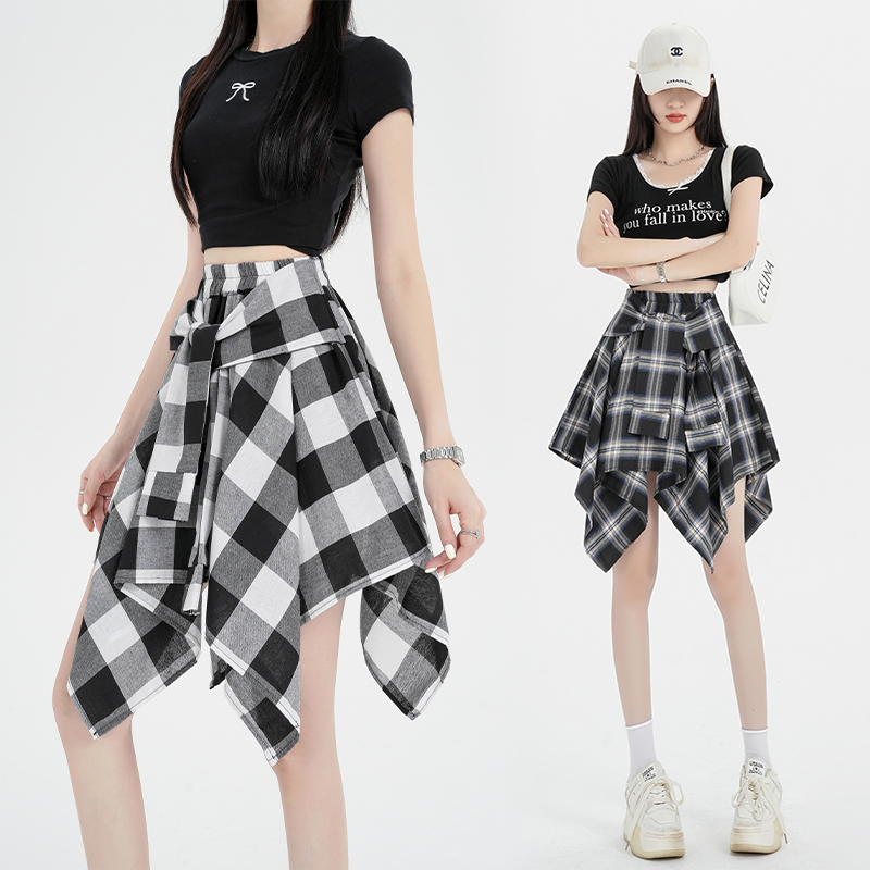 Korean style A-line short skirt plaid skirt for women