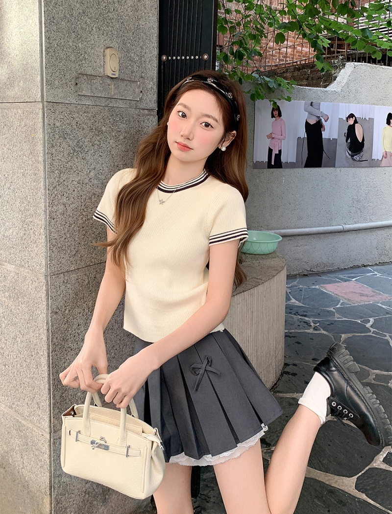 Round neck short tops spring all-match sweater