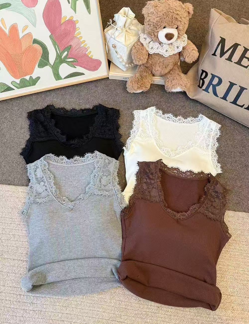 Integrated slim with chest pad lace autumn vest for women