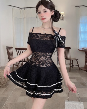 Lace pinched waist big skirt hollow short dress