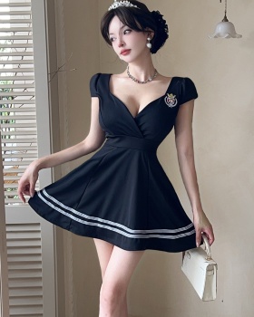 Splice big skirt stripe short sleeve bottoming dress