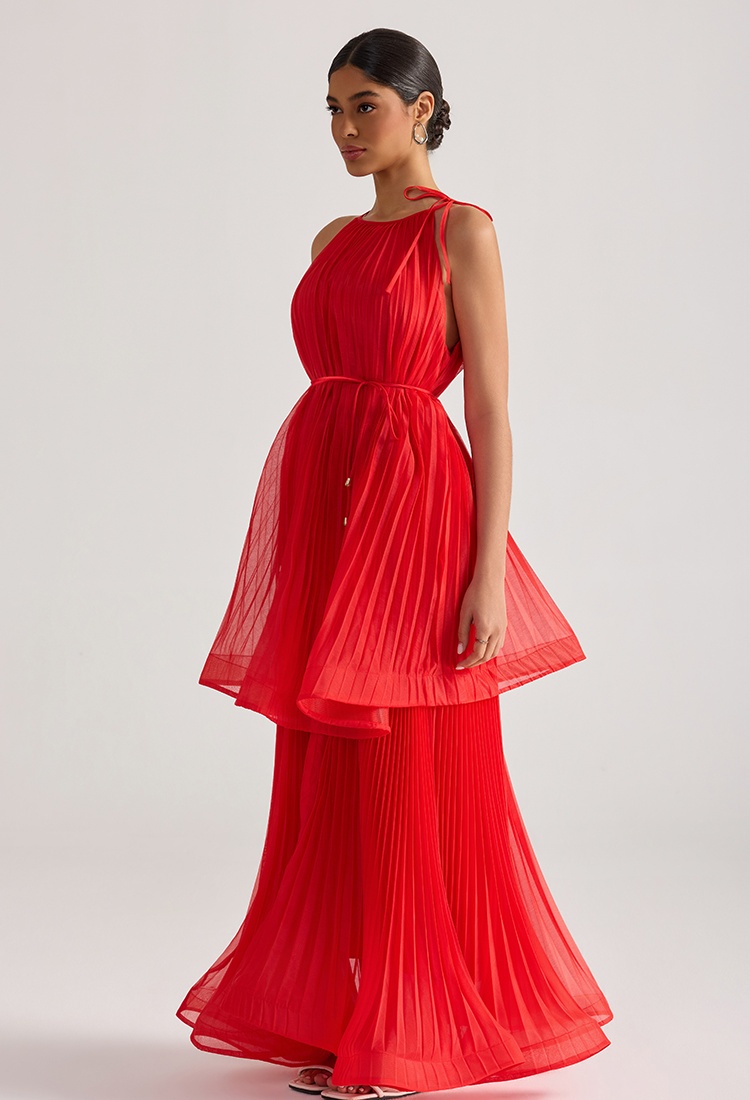 Crimp seaside dress halter big skirt long dress